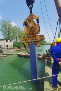 Quality Excavator Sheet Piling Hammer Electric Vibro Hammer For Steel Pipes Driving wholesale