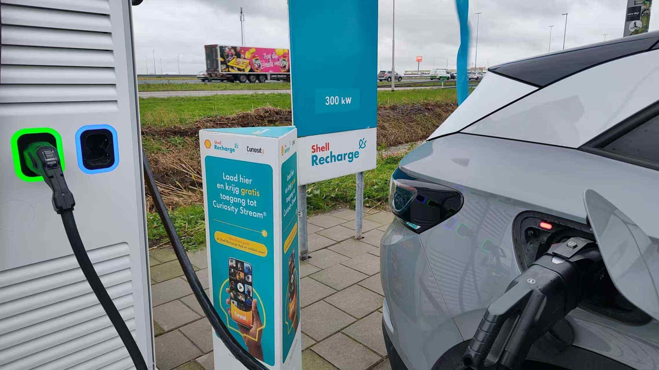 Electric Vehicle Charging NACS Tesla To CCS2 Adapter , AC DC EV Charger Connector