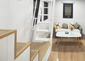 Quality Luxury Tiny House 2 Bedrooms 1 Bathroom Prefab Home With Solar Panels wholesale