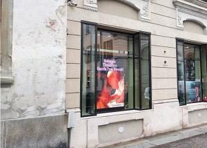 Quality 4mm Pitch Slim LED Screen HD Digital Retail Displays Wall Mounted For Shop Window wholesale
