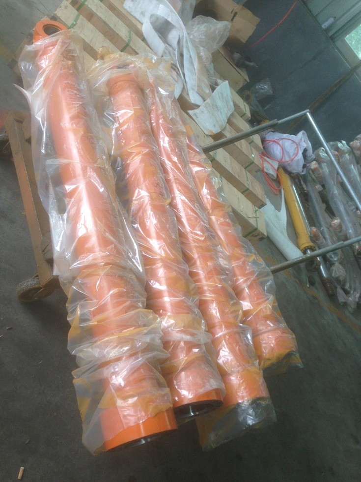 Hitachi ZX200-3 arm hydraulic cylinder tube