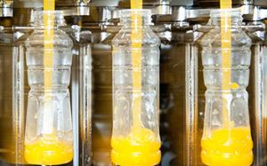 Quality Fruit juice packaging machine / beverage filling machine Environmental wholesale