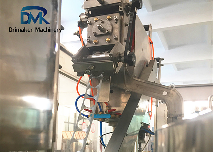 Milk Beverage Liquid Bottling Machine High Filling Accuracy Compact Structure
