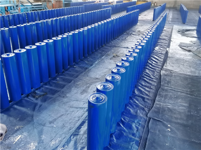 S235JR Long Life Conveyor Carrier Roller For Material Handling Equipments