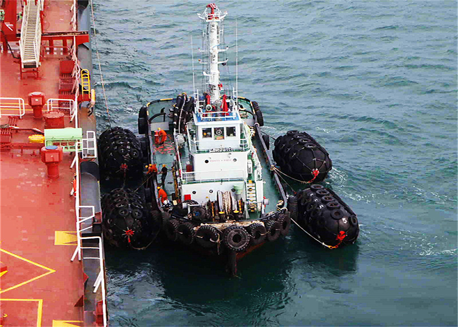 Submarine Maritime International Dock Bumper Fenders Hydro Pneumatic