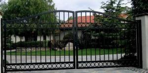 Quality Anodizing Waterproof Galvanized Villa Wrought Iron Gate wholesale