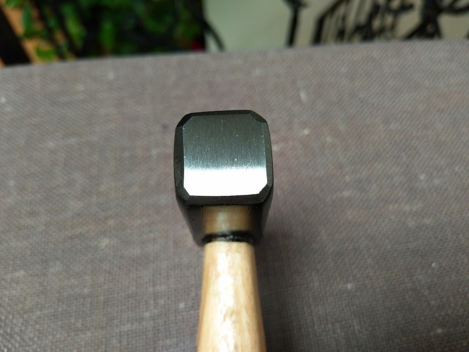 Machinist hammer(XL-0106) with painted surface, colored wooden handle and competitive price