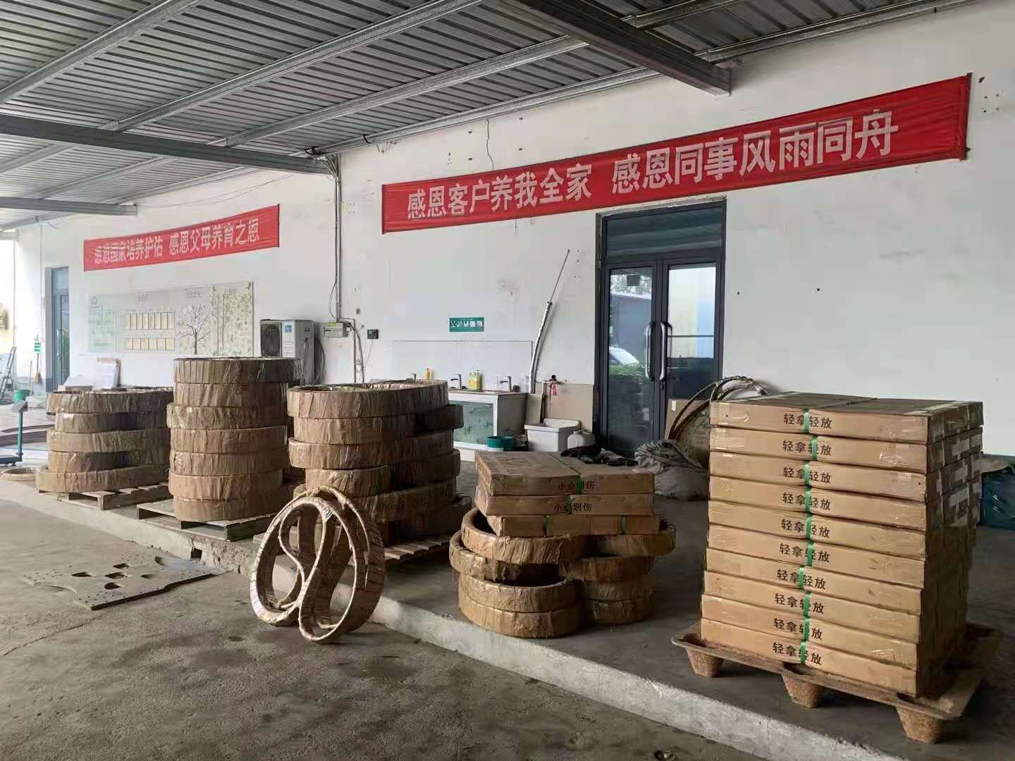 accuracy MJ2380 Woodworking Automatic Feeding Vertical Band Saw Machine for Woodworking