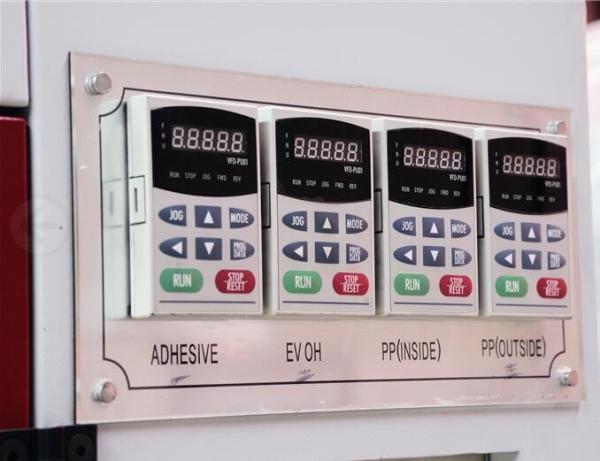 Shampoo Bottles Extrusion Blow Molding Machine , Blow Molding Device High