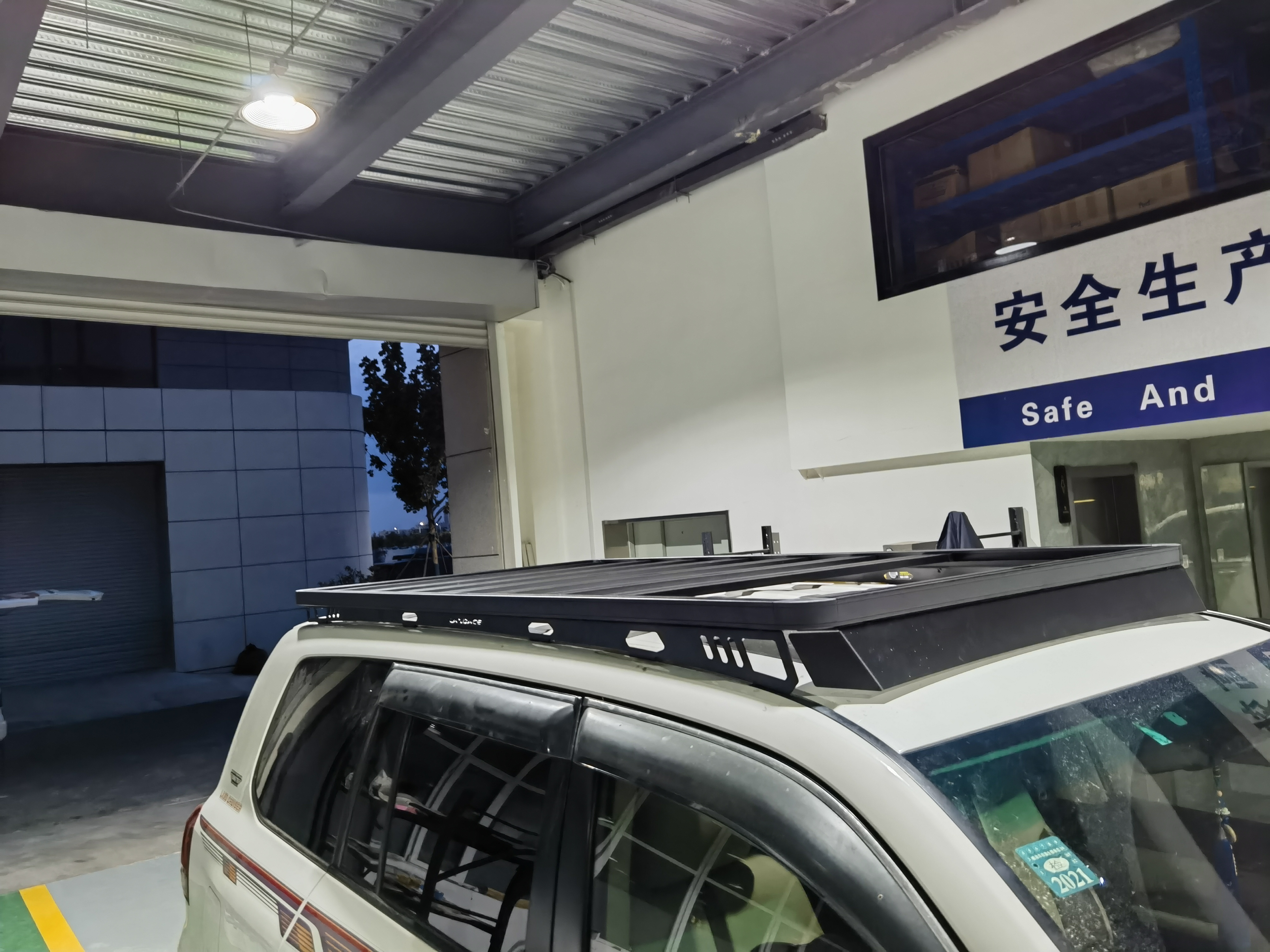 Roof Mount High Load Capacity Aluminum Car Roof Rack for Toyota Land Cruiser LC 200
