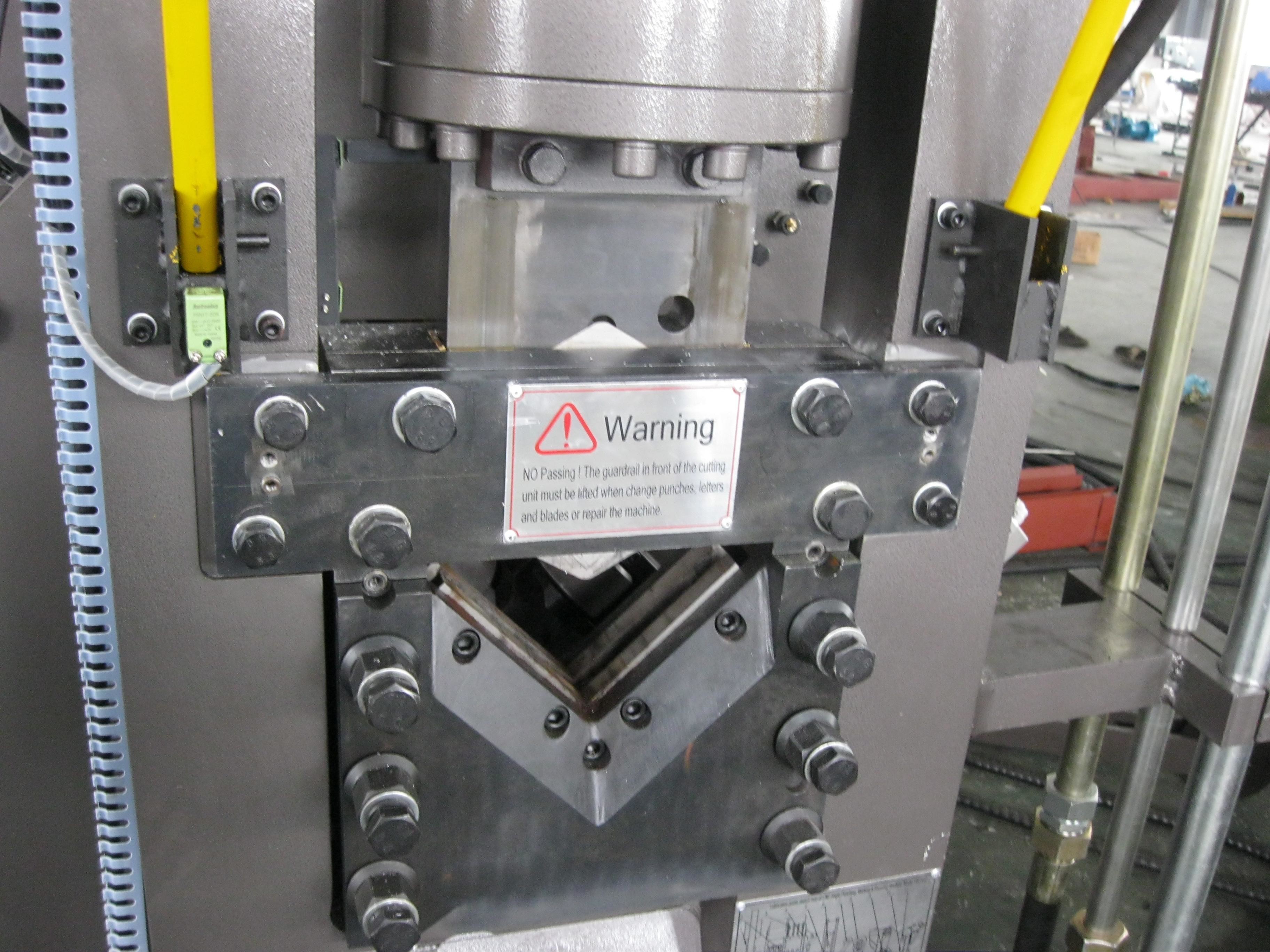 High Efficiency CNC Angle Punching Machine , CNC Angle Shearing Machine