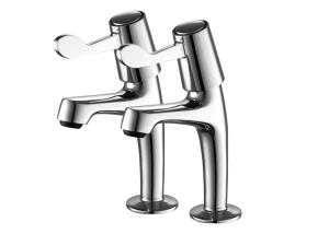 Quality standard size Chrome Kitchen Taps Polished Surface Modern Style wholesale