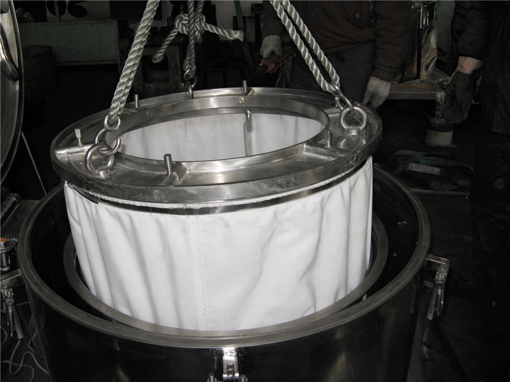 Zhonglian Lgz scraper bottom discharge automatic centrifugal separator Pgz automatic industrial centrifuge separator for MSG