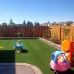 Durable Natural Feeling Pet Friendly Fake Lawn Children Playing House Decoration