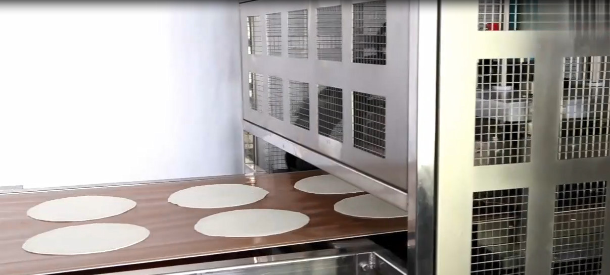 Full Automatic Mexican Wheat Flour Tortilla Line Wrapper Making Machine 2800 - 7500pcs/H