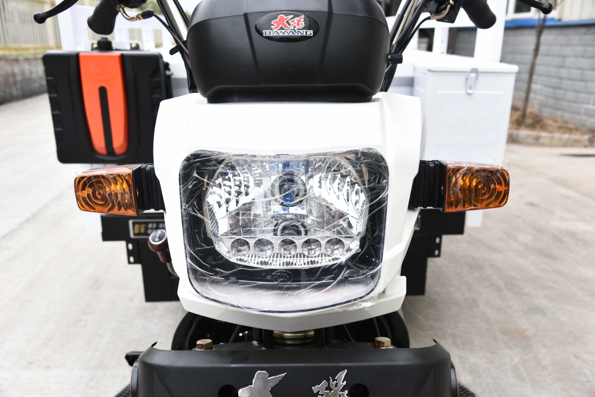200cc/250cc/300cc Three Wheel Motorcycle Tyre 5.00-12 Steel for High Loading Capacity