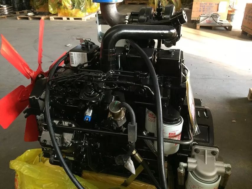 Cummins 4bt3.9-C100 Diesel Engine for Construction Industry Engneering Project