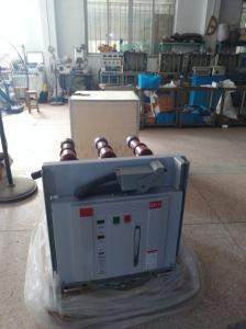 China 630A Mechanism Vacuum Circuit Breaker For Arc Interruption on sale