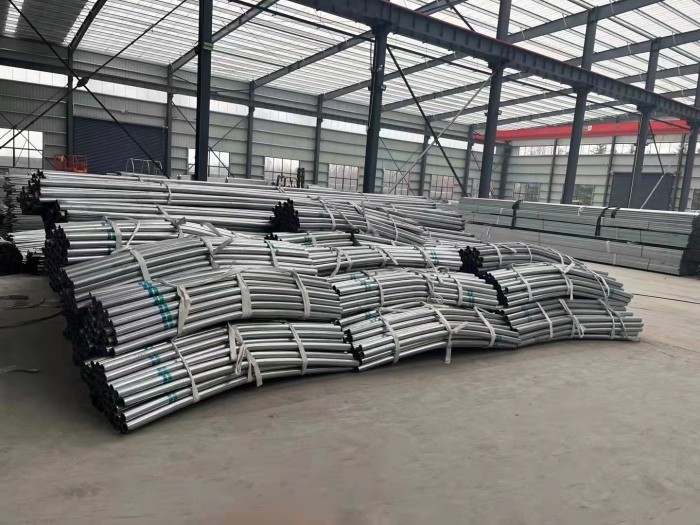 8m Wide Span Tomato Greenhouse Farming Commercial Poly Tunnel With Shading System Spray Irrigation System