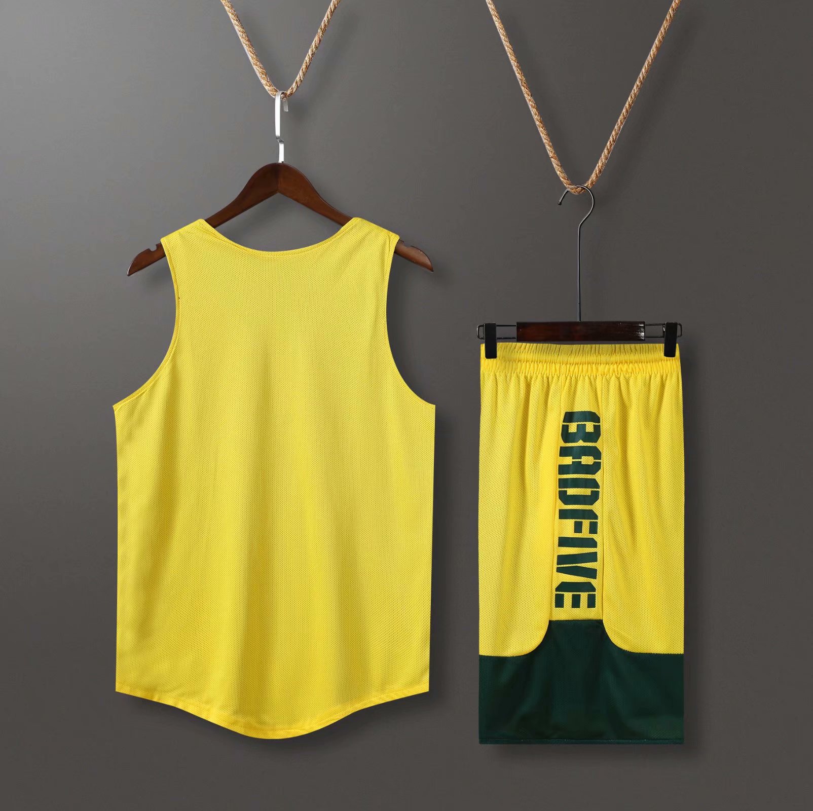 2021 classic moisture absorption basketball men sports wear shirt jerseys basketball clothes can be customized and printed logo