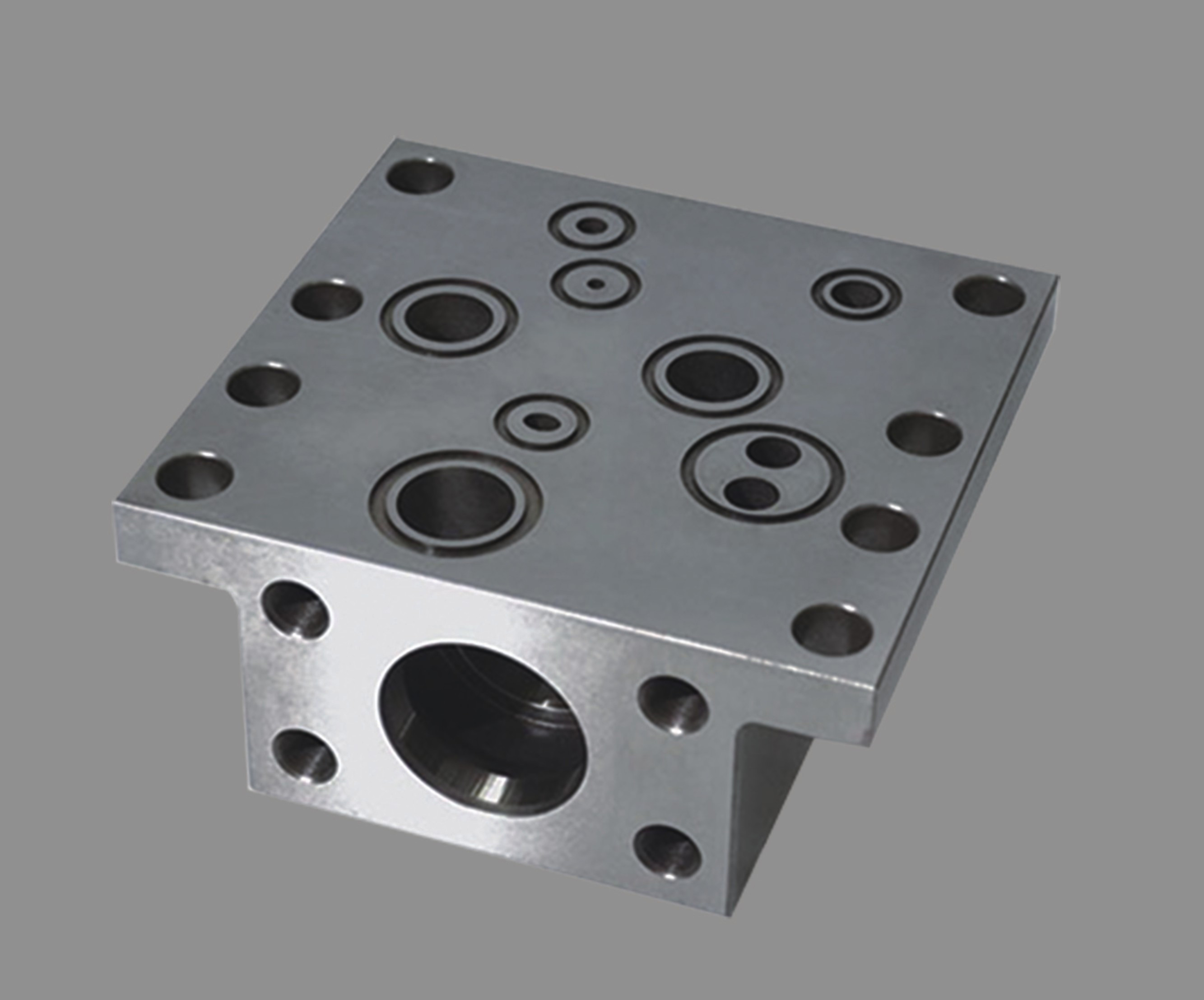 Excavator parts contral valve base and conral valve and relief valve for excavator