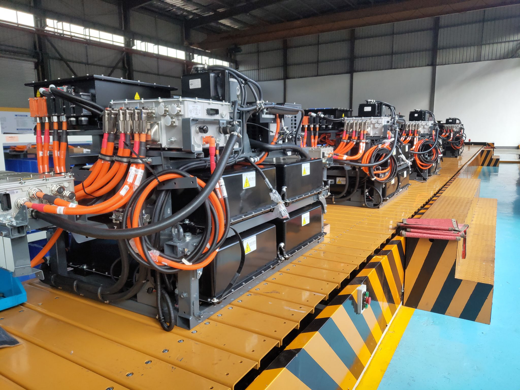 Customized Max Charge Current 200kWh Heavy Duty Lithium Batteries for Yellow Iron Equipment High Energy Density