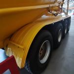 Flour Bulk Cement Hauling Semi Trailer Heavy Mechanical Suspension 50t-70t Load