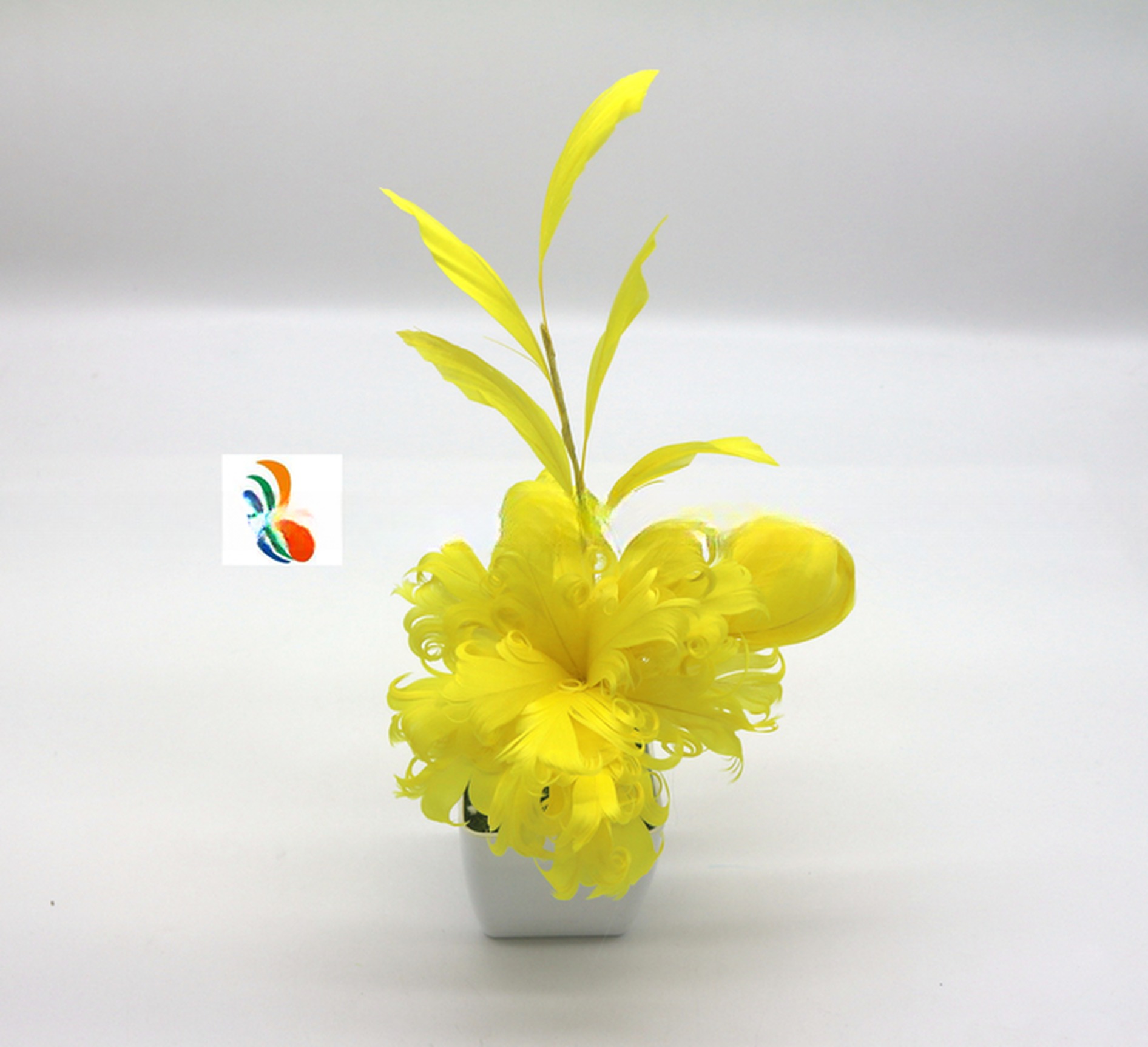 Upgrade Your Party Decoration with Goose Feather Flower Mount and Wire Accessory
