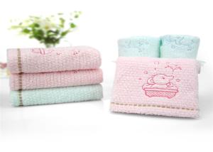 Quality No Fluorescent Agent Infant Baby Towels , Pink Soft Baby Face Cloths AZO Free wholesale