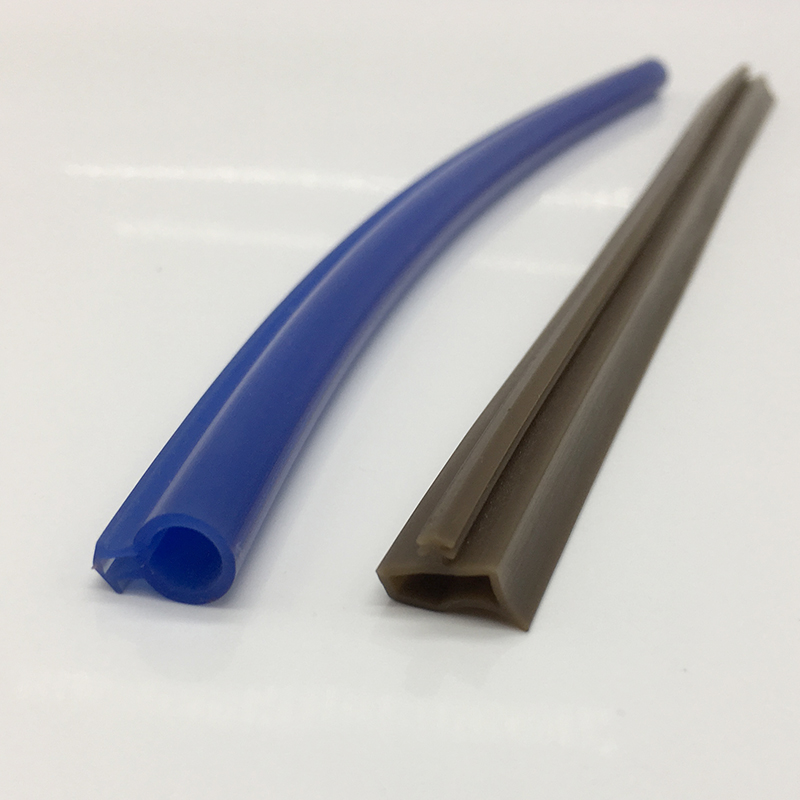 Extrusion Processing Service PE Cover Strip for Wooden Wardrobe Door or Window Frames