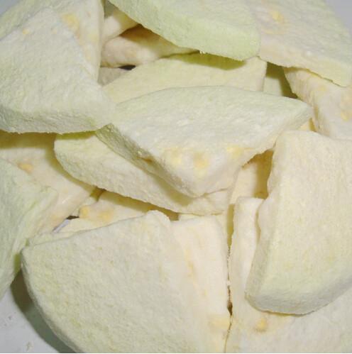 Vitamins Contained Guava Dried Fruit Chips Sour / Sweet Flavor One Year Shelf