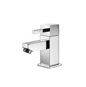 Quality Chrome Polished Bathroom Mixer Faucet Contemporary Single Handle wholesale