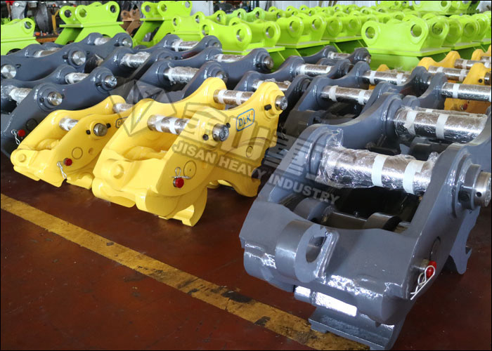 Komatsu PC200 Excavator Quick Attach Coupler 70-80mm Pin Diameter CE Certificated