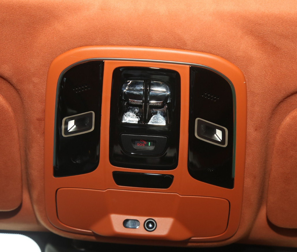 TANK 500 2022 3.0T HIGH CUSTOMED Gasoline Plus 48V Light Mixed Mid Large SUV 9AT