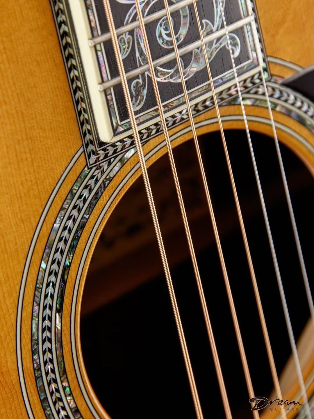 Custom Martin Style D-50 Limited-Edition Dreadnought Acoustic Guitar Natural with Herringbone Binding, Solid Wood Guitar
