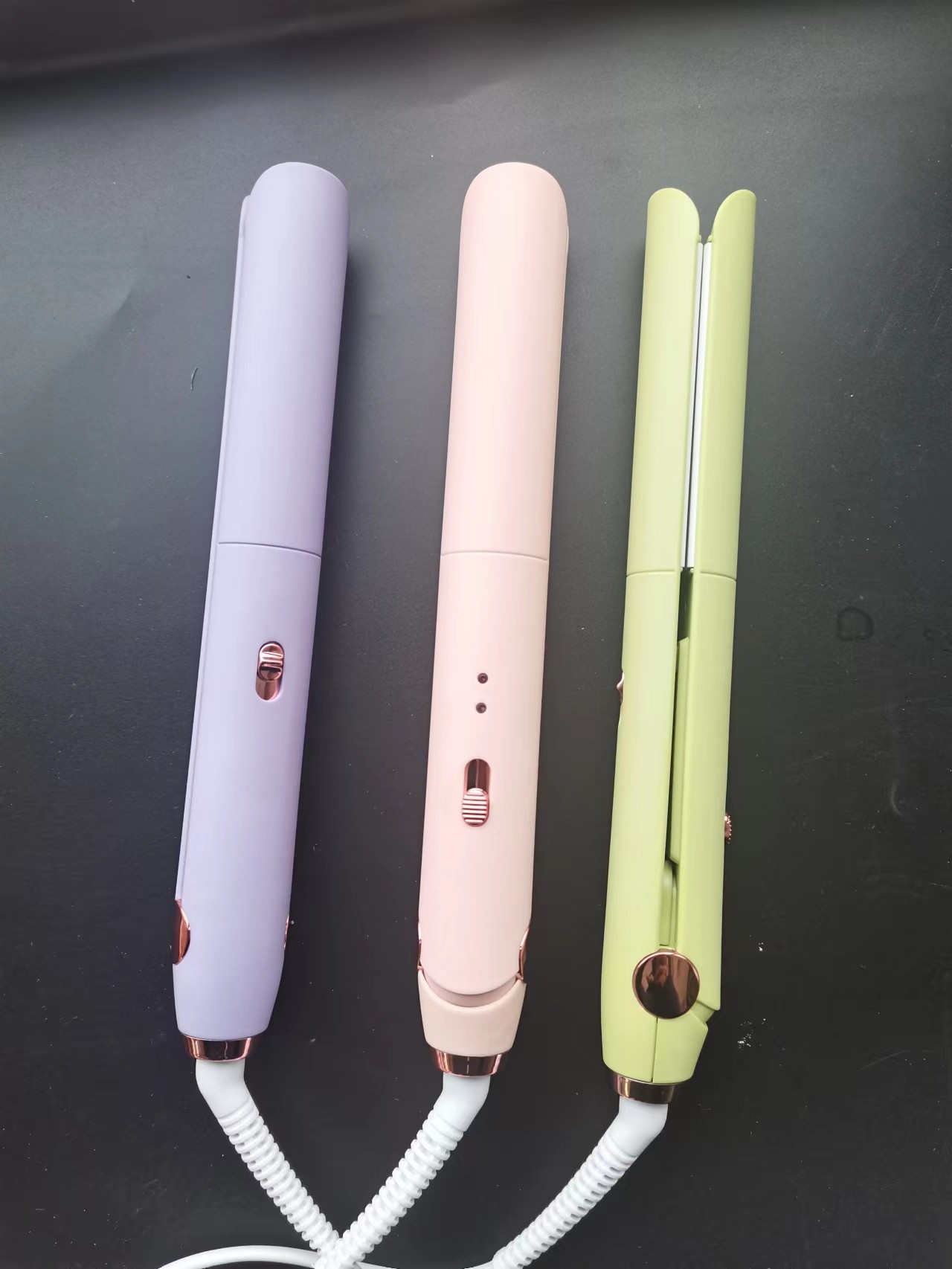 Professional Titanium Tool Flat Iron For Hair Straightener ODM