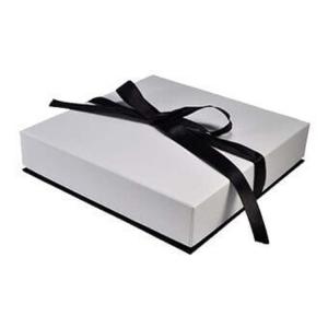 Quality gym clothes paper box fitness suit gift box sports wear packaging box wholesale