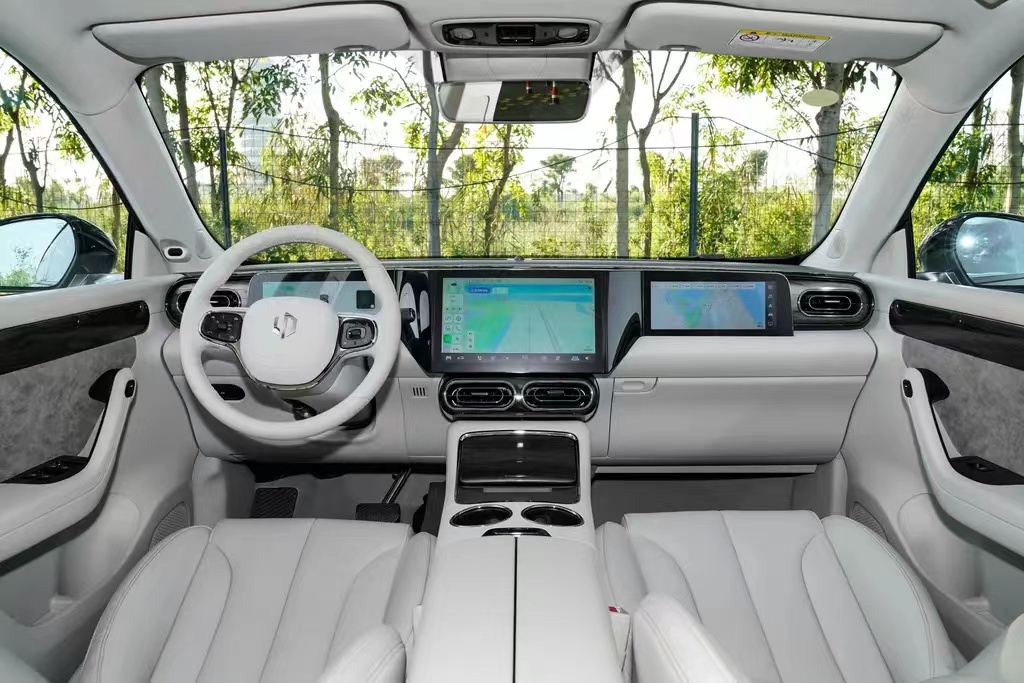 2023 Leapmotor C11 High Speed Electric SUV 4WD with 200kW Maximum Power and Energy Car Suv