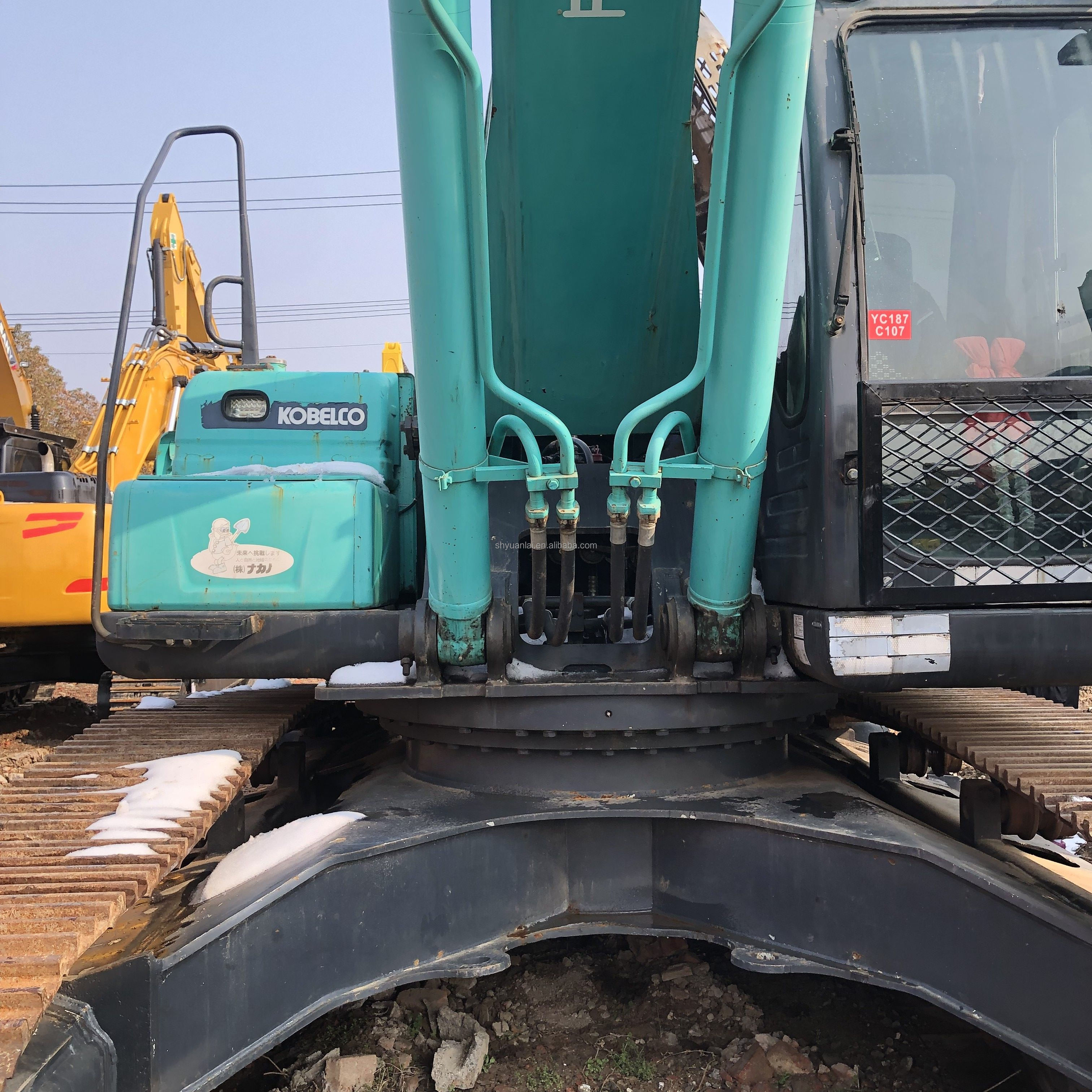 Good Condition Used Kobelco SK350LC Excavator with Original Hydraulic Valve 196.9KW