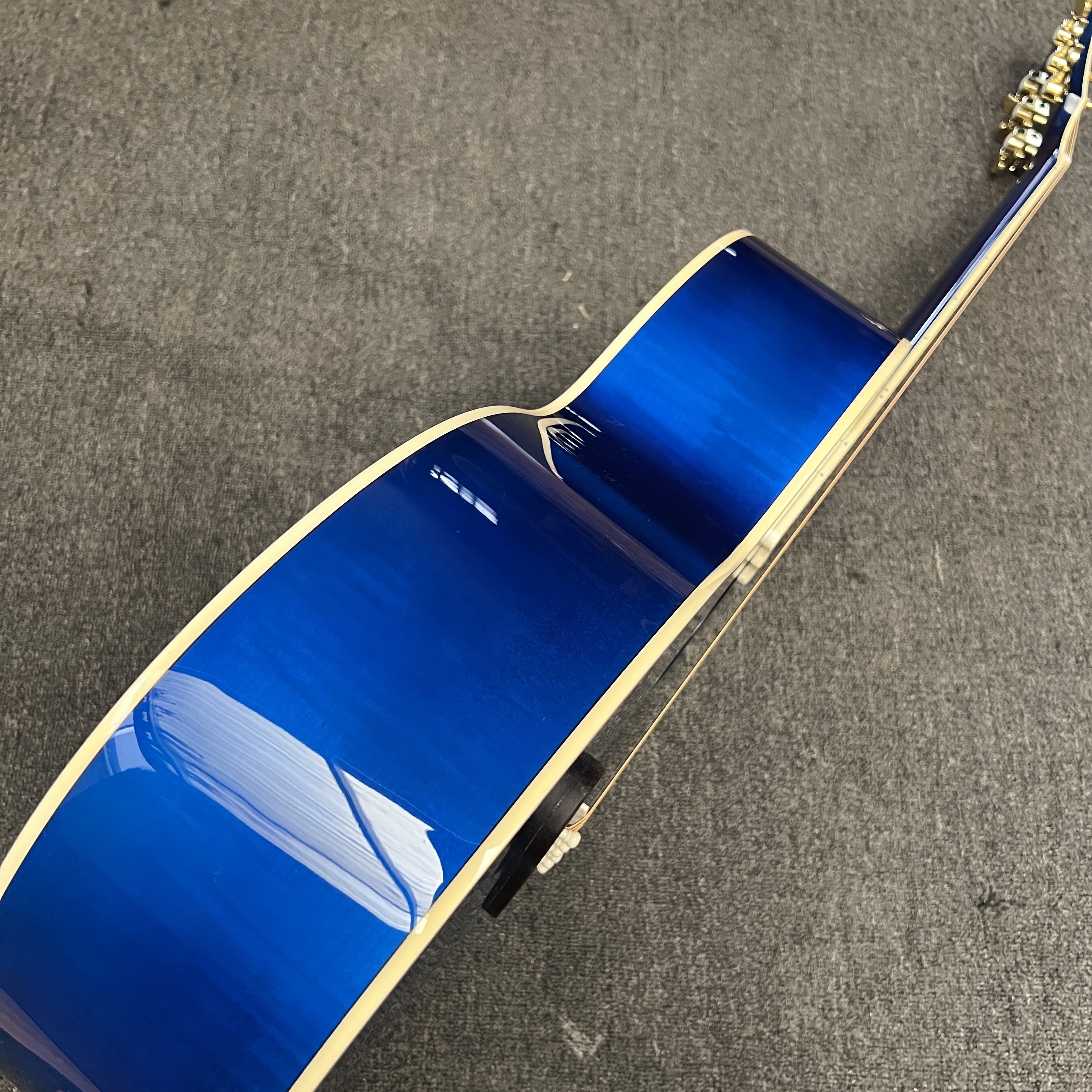 Custom Flamed Maple Back Side 43 Inch Jumbo Acoustic Guitar with Abalone Inlay in Blue Sunburst