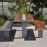 Customized Wood Dining Table Bench Set For Garden Courtyard Restaurant