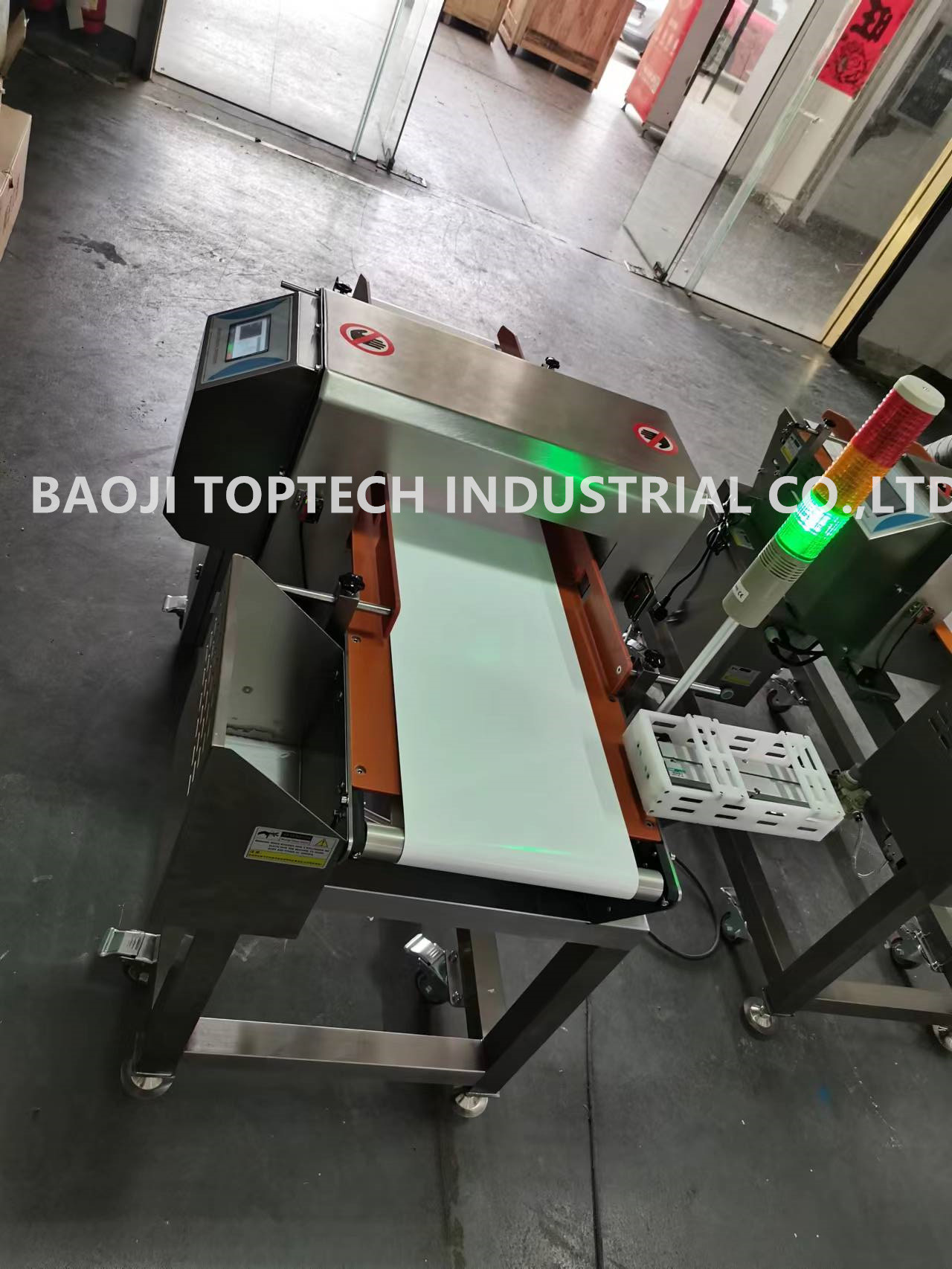 competitive industrial conveyor metal detector for food product inspection