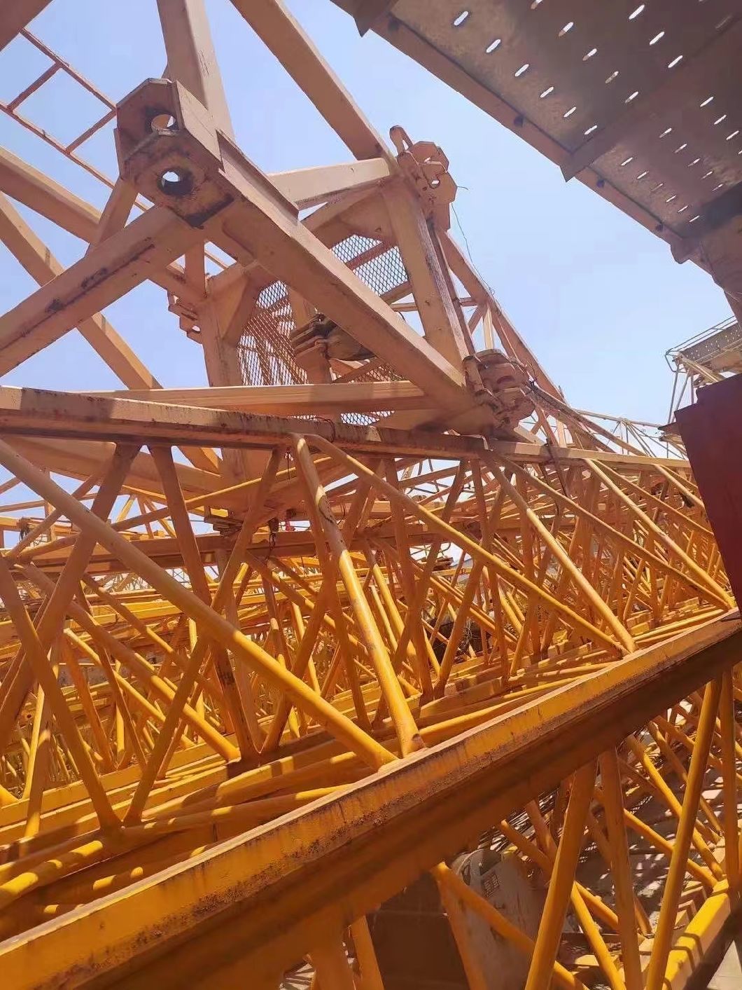 2021 Zoomlion Used Tower Crane W6515-8 with 23b Dismountable Section