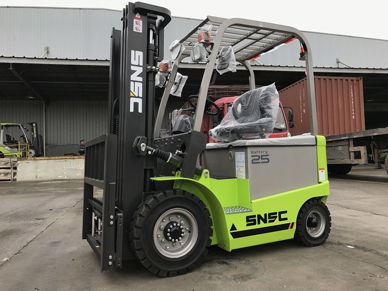 Brand New 48V Battery 2.5ton Electric Forklift with Super Elastic Solid Tire