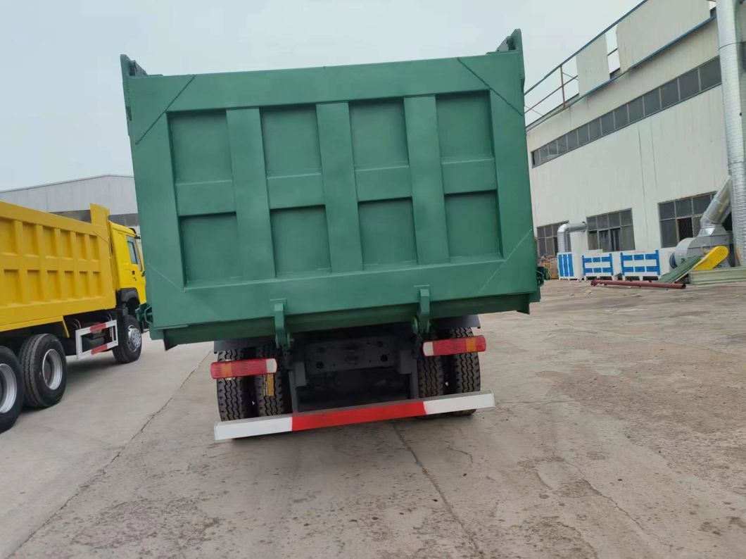 12 Tires Sinotruk HOWO 8*4 Dump Truck Secondhand Truck Green