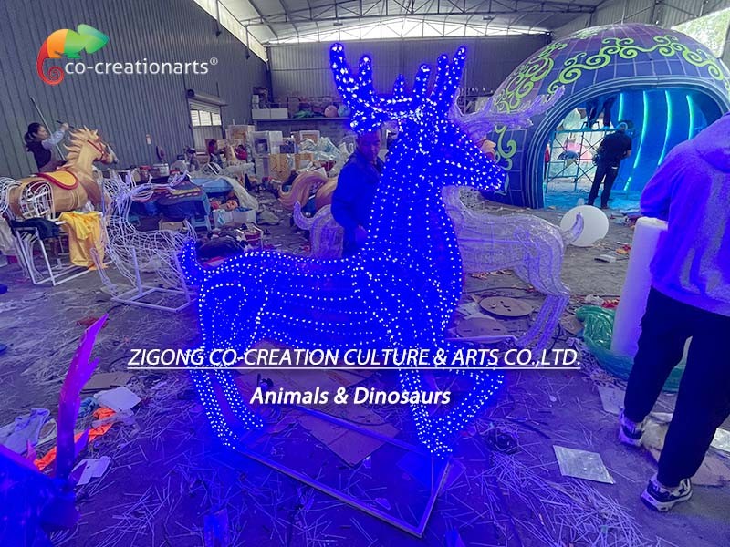 high durability Custom Chinese Lanterns Christmas Deer Lantern For Vacation Show