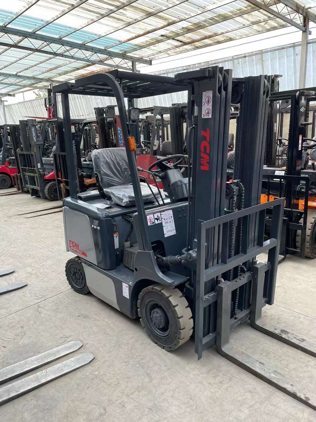 Mini Montacargas Electrico 105 Ton for Warehouse Material Handling Used Empilhadeira