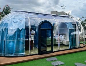 Quality Modern Style Star Room Glamping Dome Prefab Cabin House and Restaurant for Sale PC Home Tent wholesale