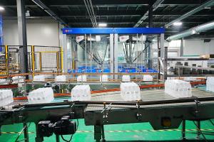 Quality Bag Conveying System Parcel Conveying System For 60000BPH Bottled Water Production Line wholesale