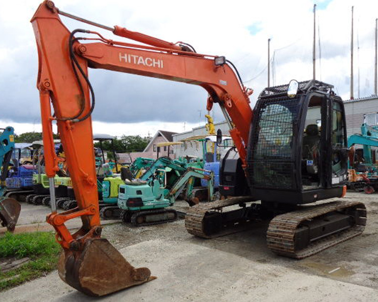 Japan Imported 7.5Ton Used Hitachi ZX75 Excavator Isuzu Engine